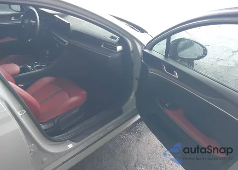 2024 Kia K5 Gt-Line из США, поврежденный, VIN 5XXG64J24RG261339